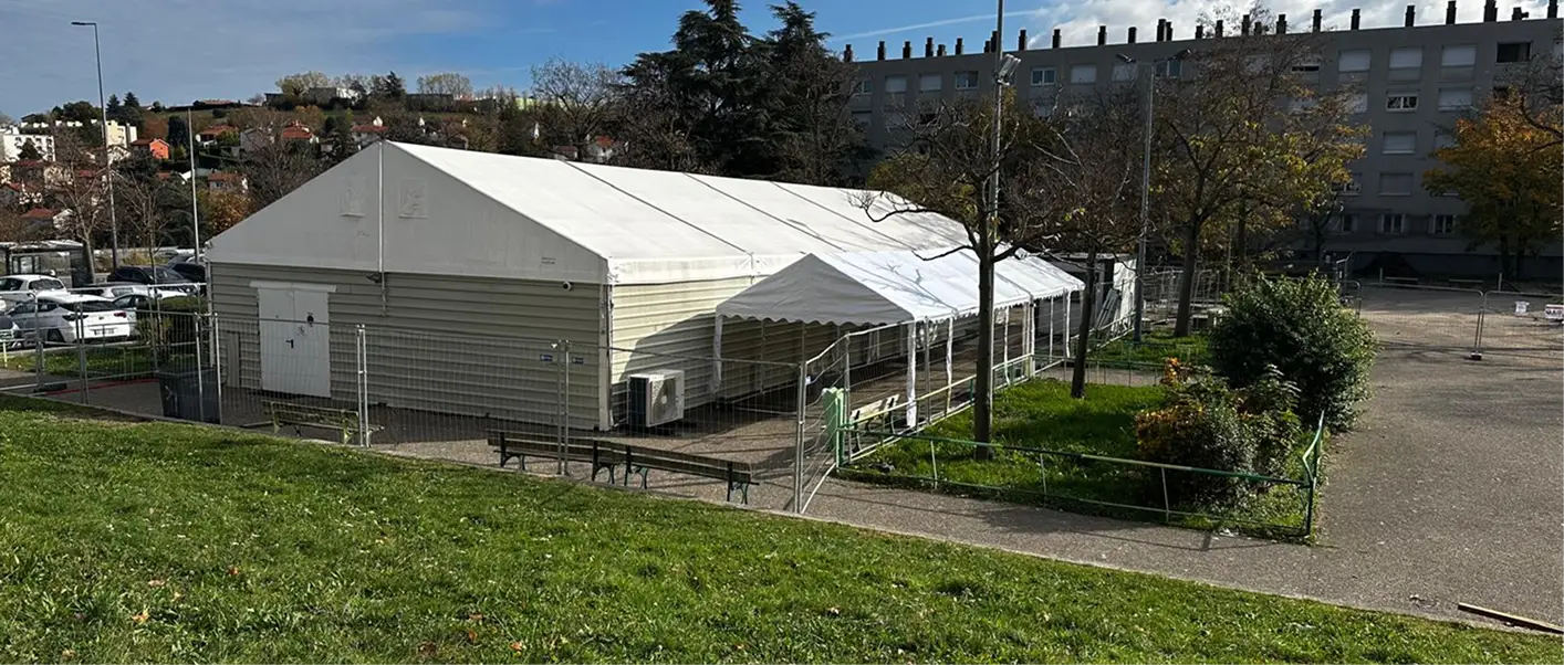 Structure temporaire démontable au Square Auguste Renoir